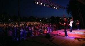 Fans are delighted as a band rocks out on the Fred Anderson stage at Little Lake MusicFest (photo: Little Lake MusicFest) Fans are delighted as a band rocks out on the Fred Anderson stage at Little Lake MusicFest (photo: Little Lake MusicFest)