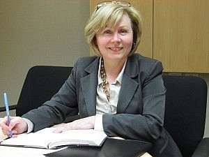 Catherine Dewar, Consultant, Investors Group Financial Services Inc. (photo: Tammy Simon) Catherine Dewar, Consultant, Investors Group Financial Services Inc. (photo: Tammy Simon)