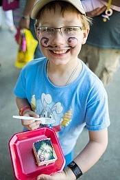 Ethan enjoying some well-deserved cake at his Remission Rocks! party at Beavermead Park in Peterborough (photo: Pat Trudeau) Ethan enjoying some well-deserved cake at his Remission Rocks! party at Beavermead Park in Peterborough (photo: Pat Trudeau)