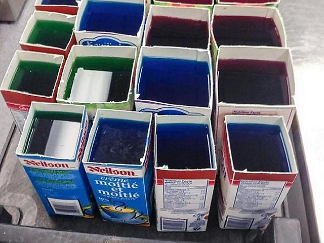 Food colouring is used to create different colours for the ice bricks