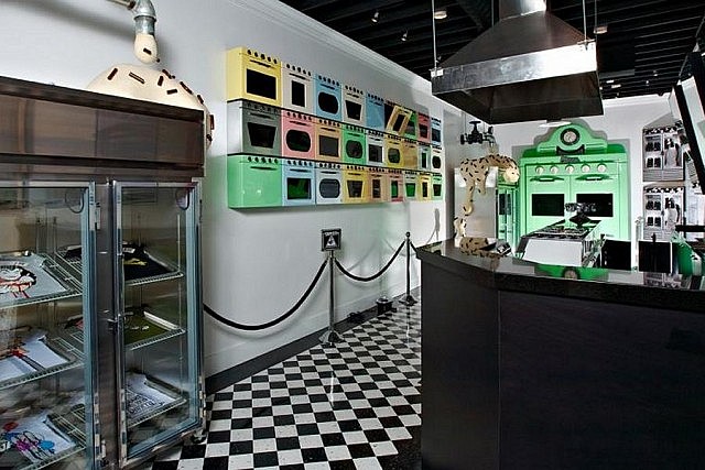  The retail outlets of Johnny Cupcakes clothing line are designed to look like actual bakeries